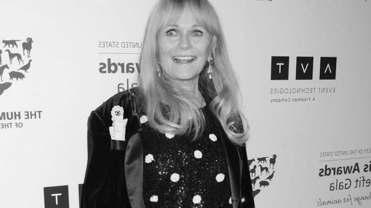 Valerie Perrine