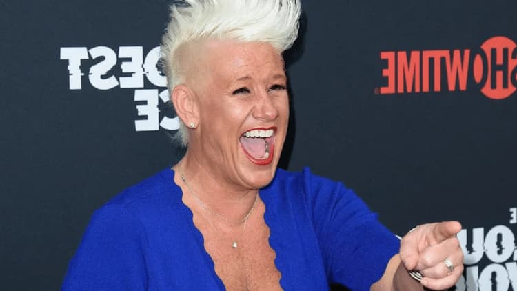 Anne Burrell 