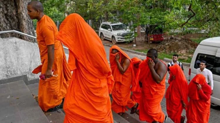 Buddhist Monks