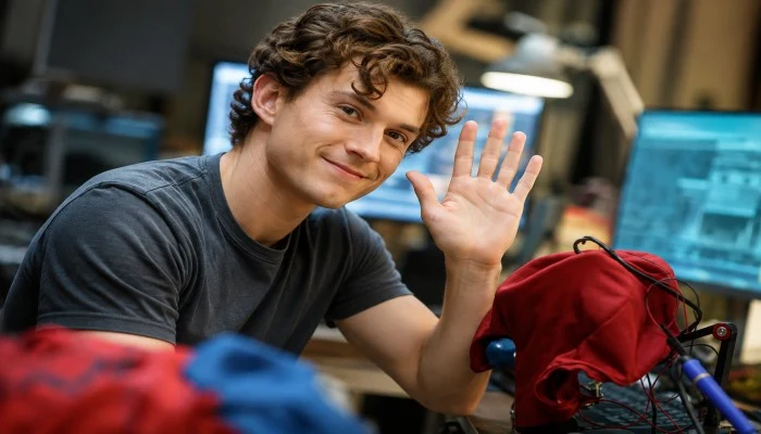 Tom Holland Sera T Il Dans Avengers Doomsday